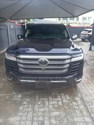 Toyota Land Cruiser 2023 Blue
