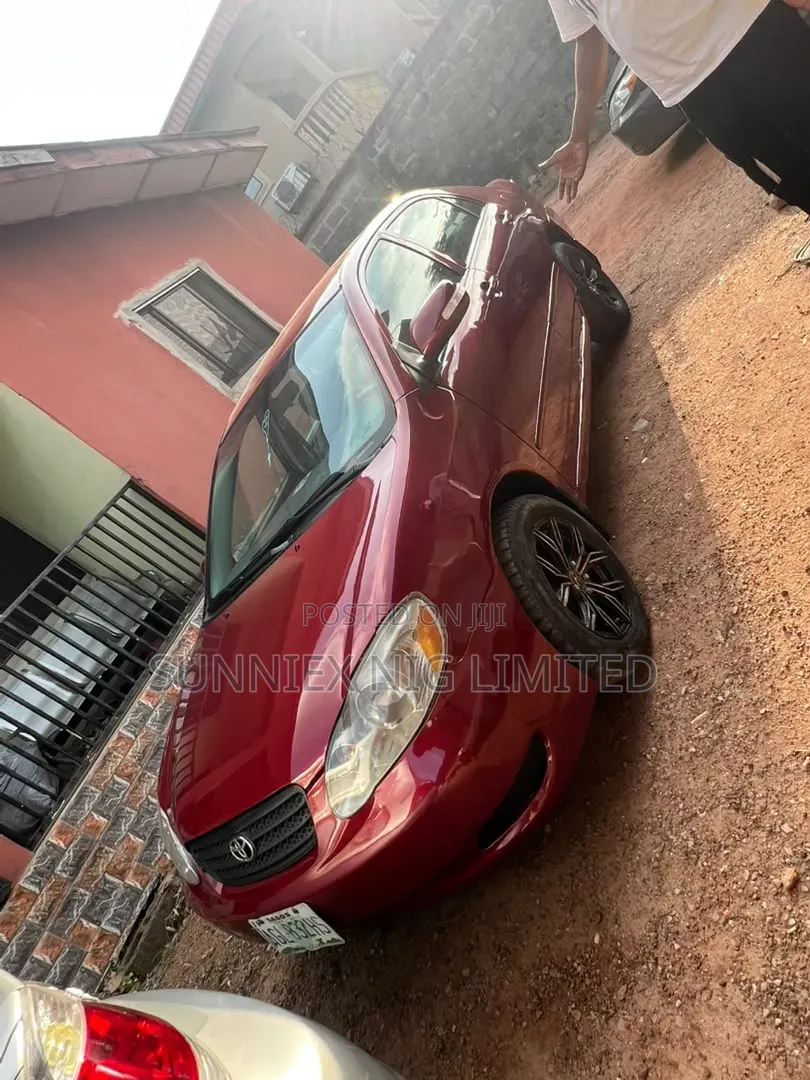 Toyota Corolla 2005 Red