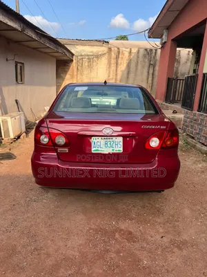 Toyota Corolla 2005 Red