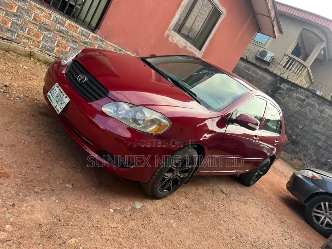 Toyota Corolla 2005 Red