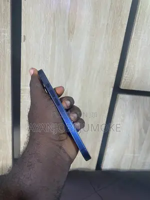 Apple iPhone 15 Pro 128 GB Blue