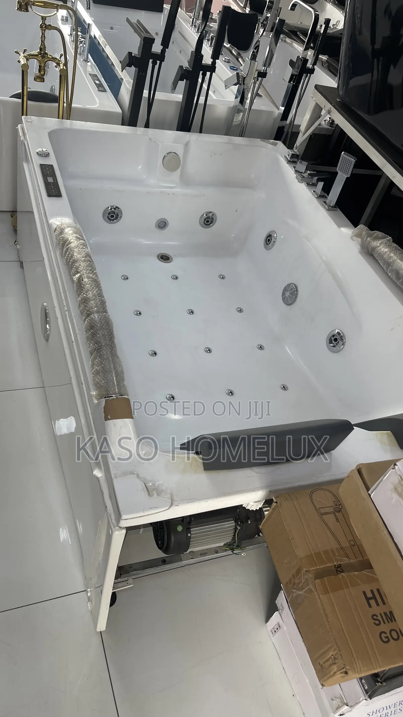 Modern Jacuzzi