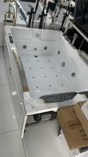 Modern Jacuzzi
