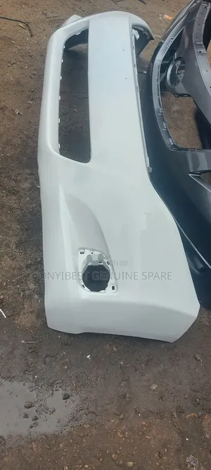 Front Bumper Venza