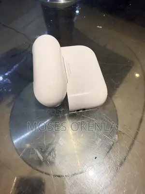 Original OEM Aipods Pro 3 Case