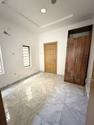 3bdrm Apartment in Lekki for rent