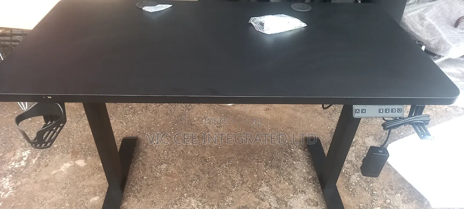 Office Adjustable Table