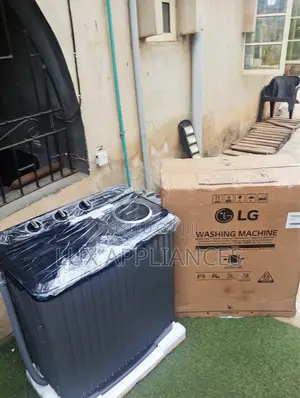 LG 8kg Twin Tub Washing Machine With Powerful Wash and Spin