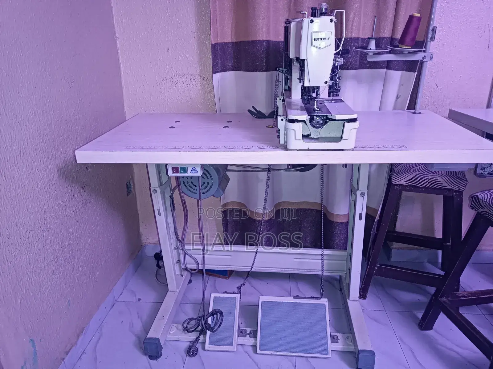 Button Hole Machine