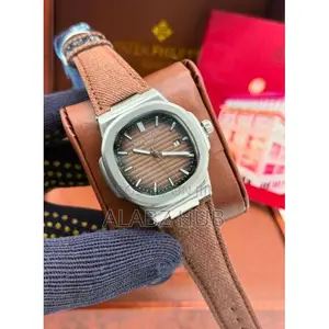 Luxury Square Dial Men's Denim Strap Quartz Watch With Date Display