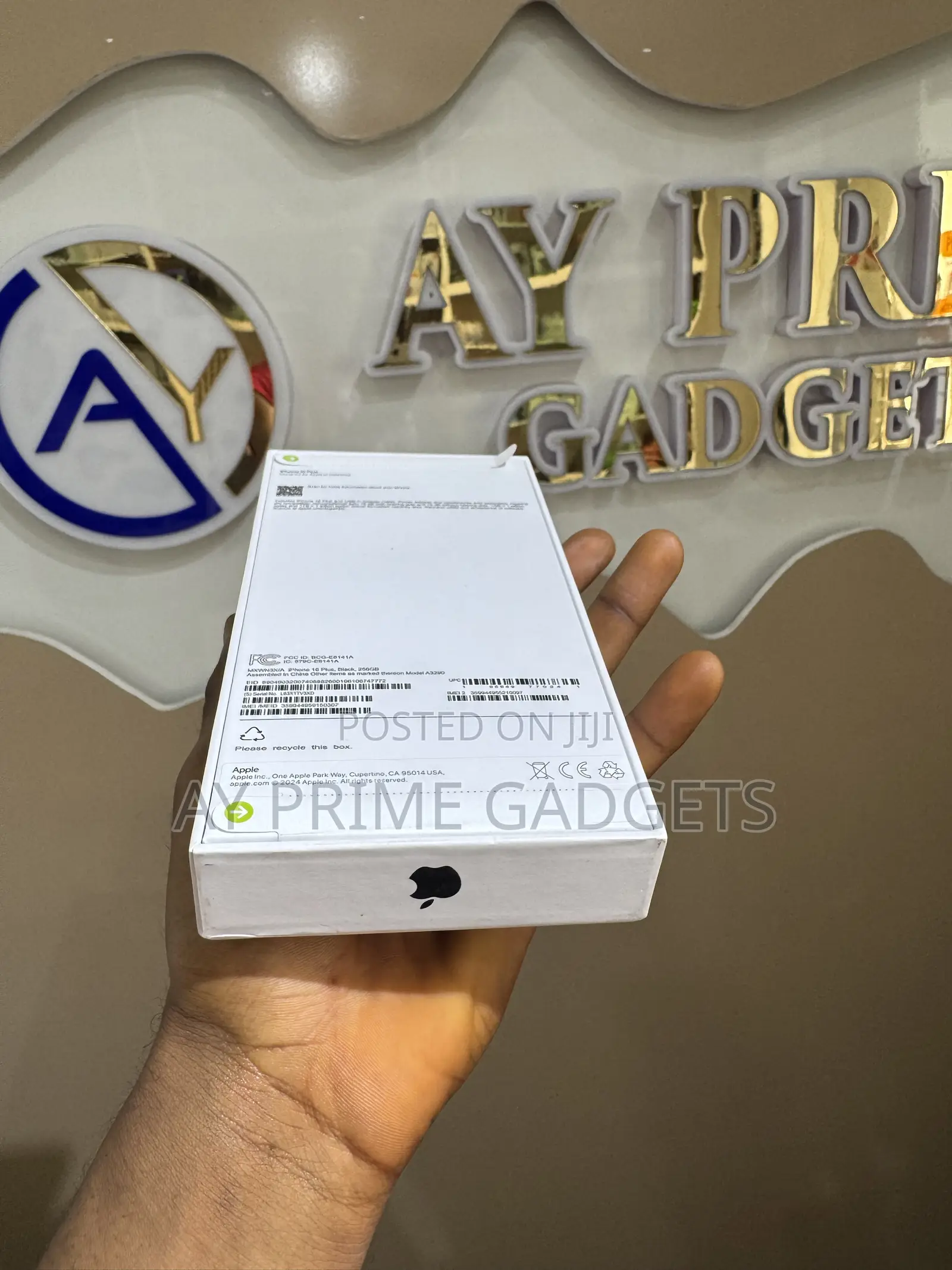 New Apple iPhone 16 Plus 256 GB Black