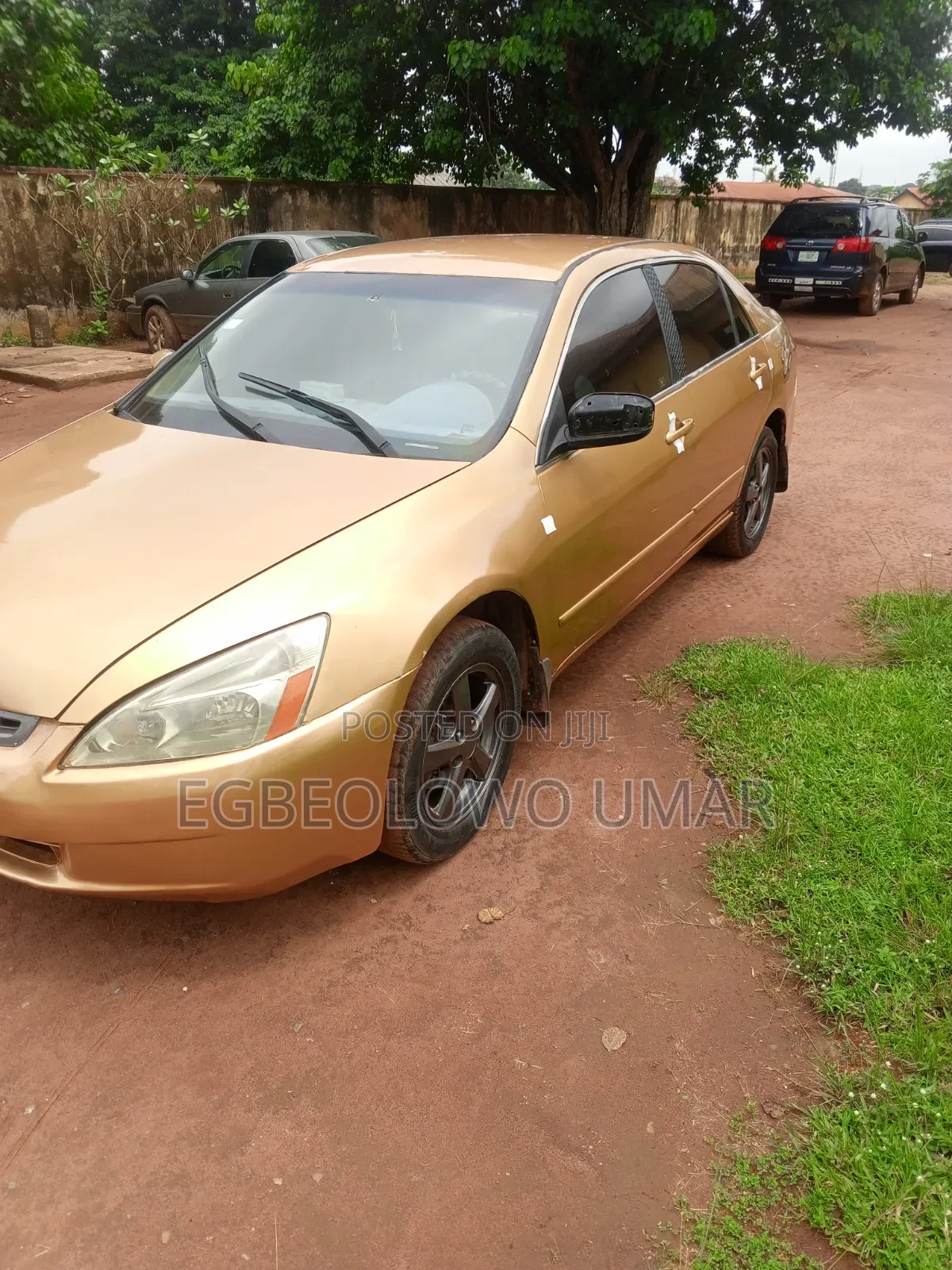 Honda Accord 2005 Gold