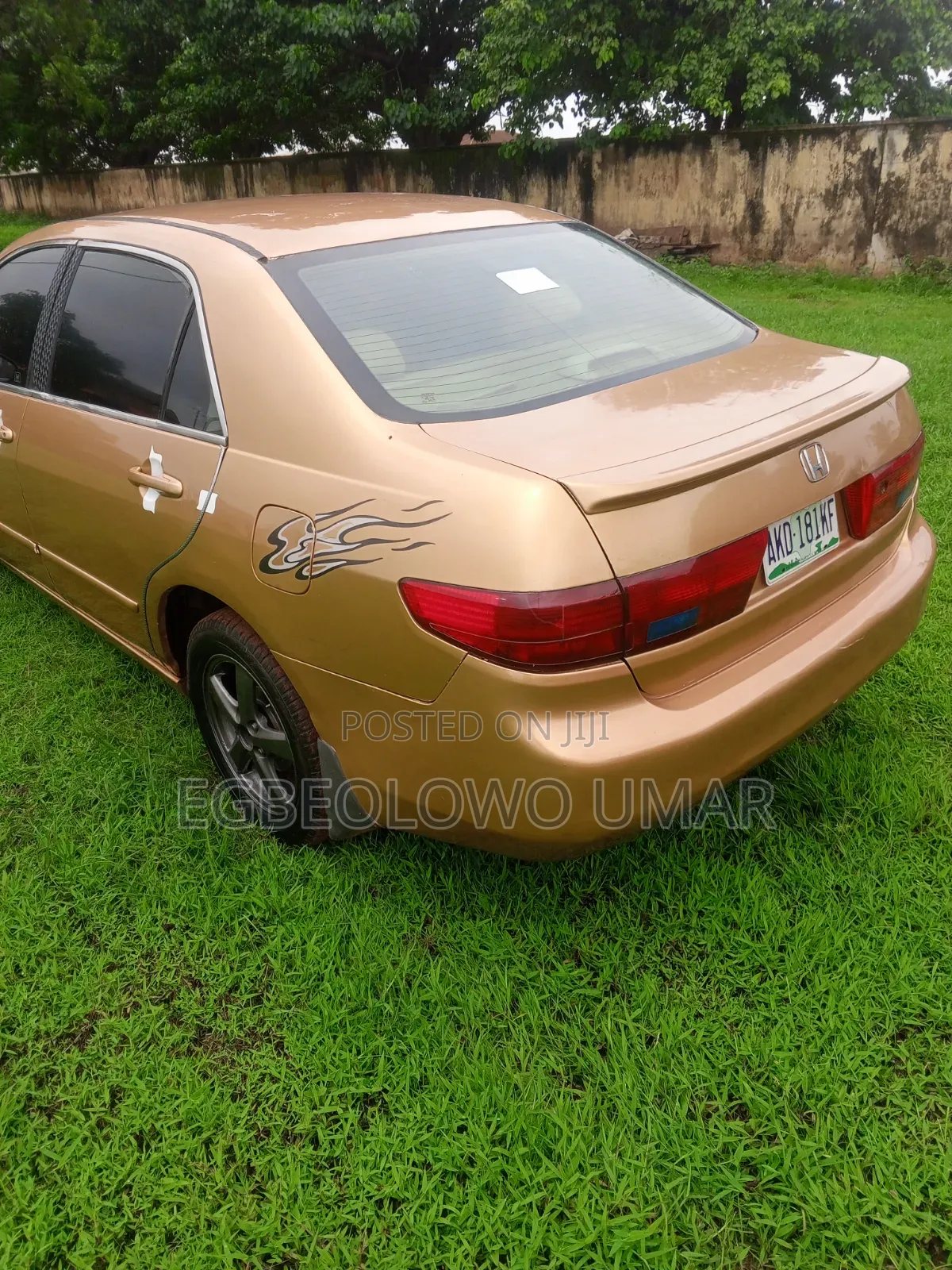 Honda Accord 2005 Gold