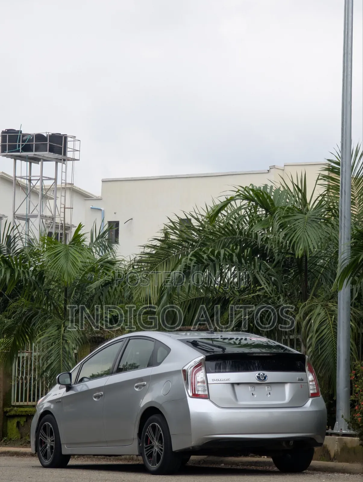 Toyota Prius 2014 Silver
