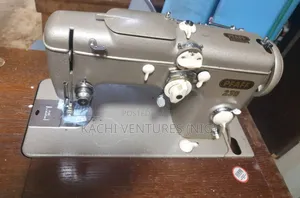 PFAFF Electric and Manuel Sewing Machine