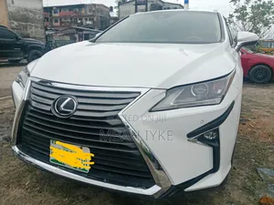 Lexus RX 350 FWD 2017 White