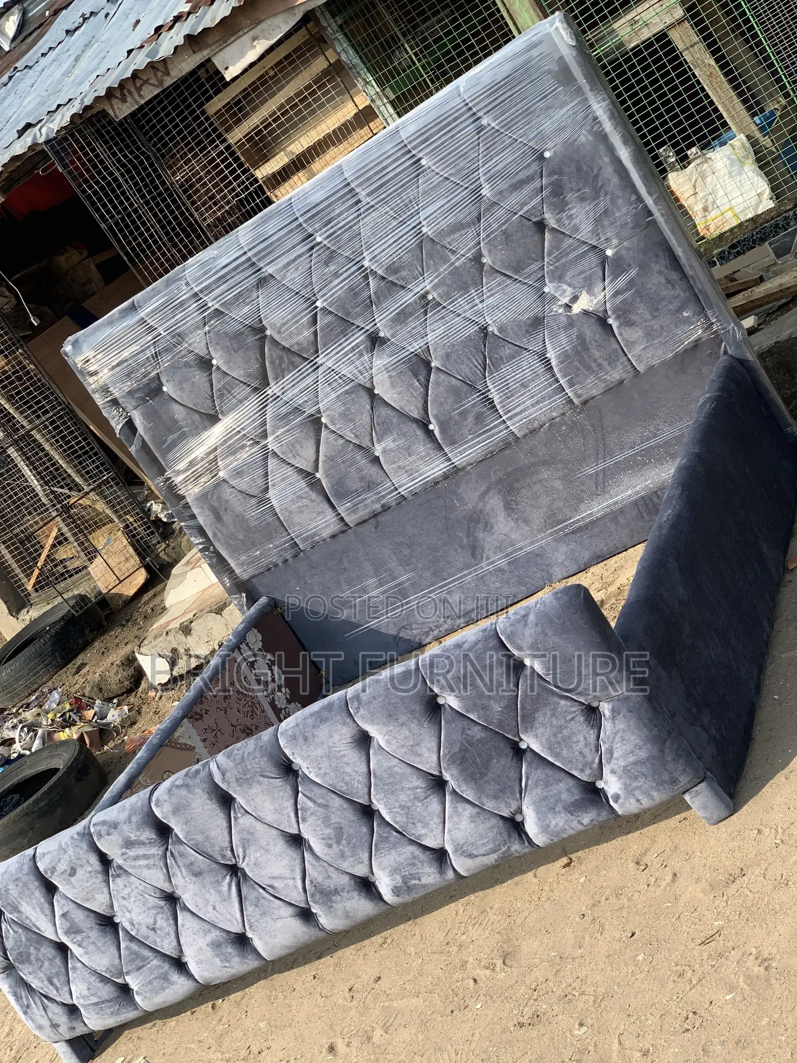 Button 6/6 Bed  Frame
