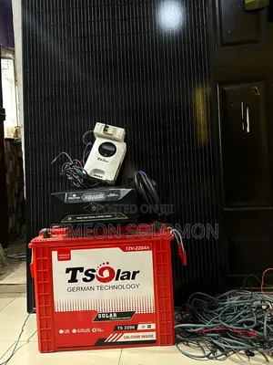 Neatly Used Solar Unit