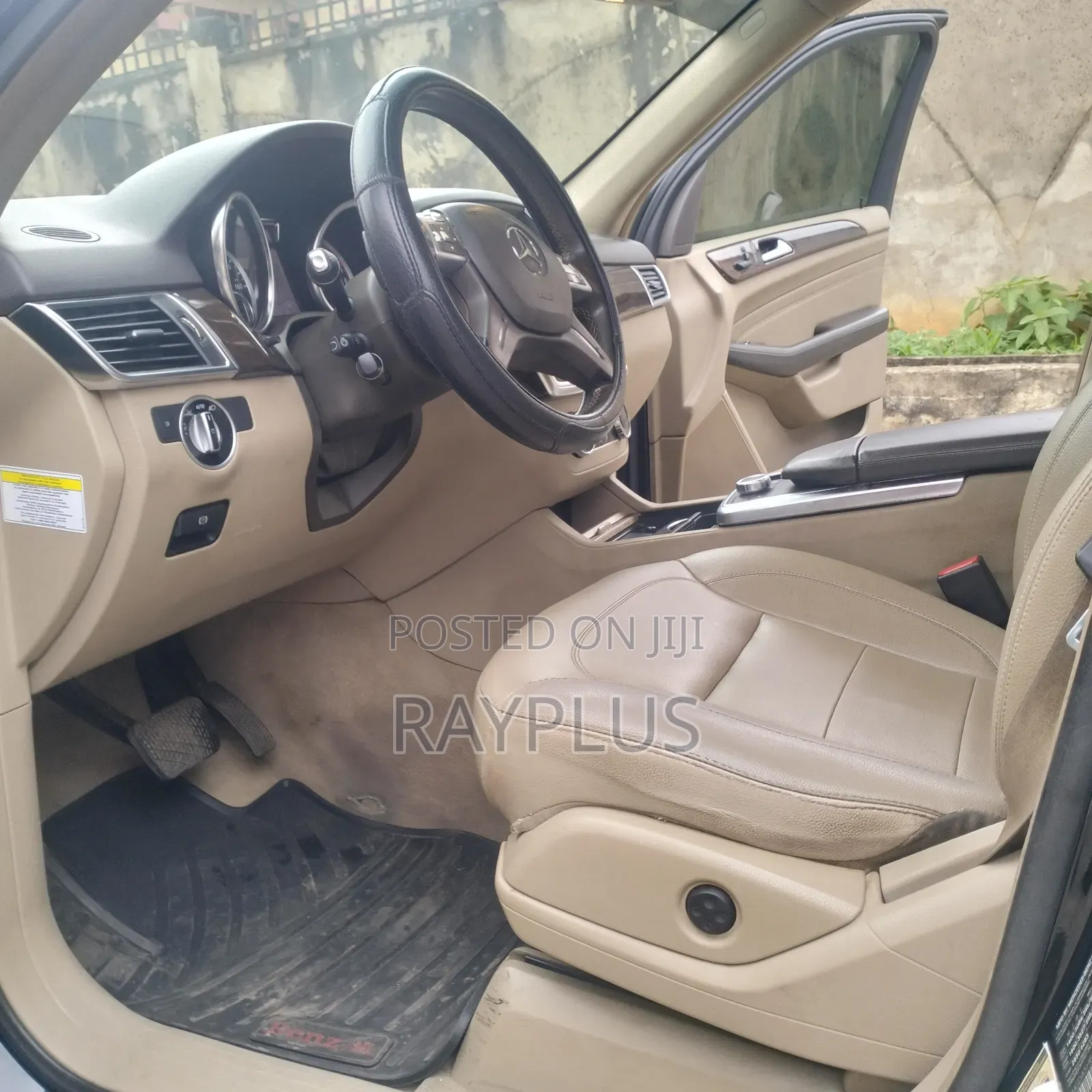 Mercedes-Benz M Class 2012 Black