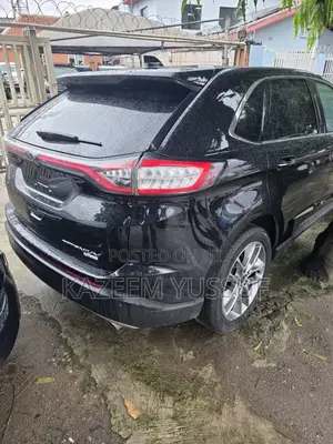 Ford Edge Titanium 4dr AWD (2.0L 4cyl 6A) 2016 Black