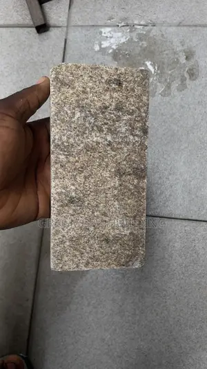 10/20 Stone Wall Tile