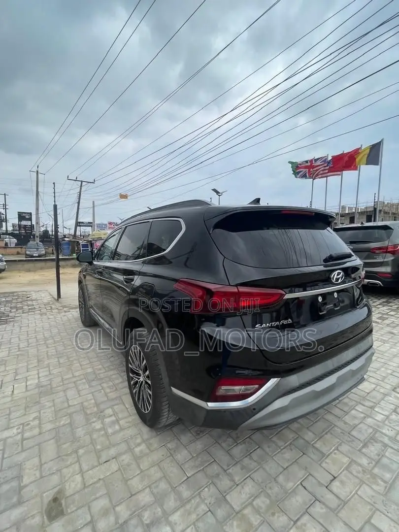 Hyundai Santa Fe 2020 Black