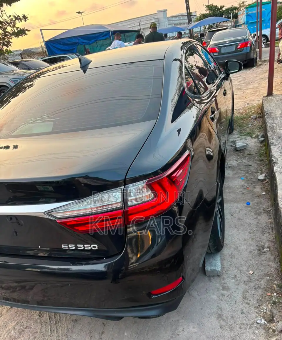 Lexus ES 2017 Black