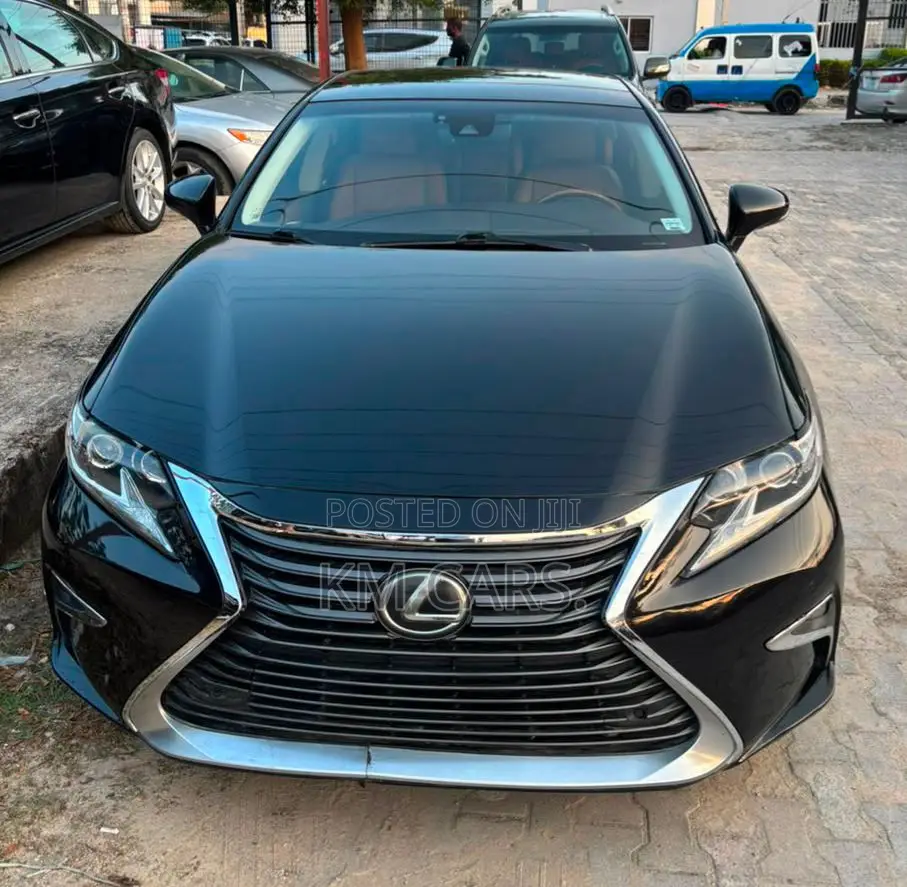 Lexus ES 2017 Black