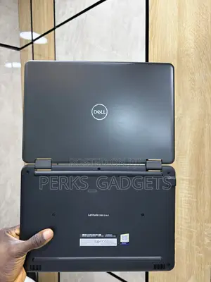 Laptop Dell Latitude 3190 2-in-1 4GB Intel Pentium SSD 128GB