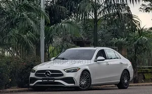 Mercedes-Benz C300 2023 White