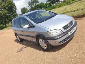 Opel Zafira 2005