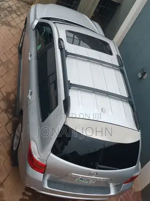 Toyota Highlander Sport 2010 Silver