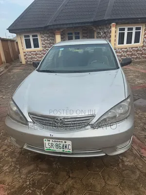 Toyota Camry 2005 Silver