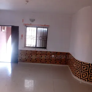 Furnished 3bdrm Apartment in Onimaba, Ikotun/Igando for rent