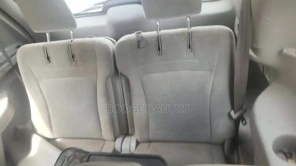 Toyota Highlander 2012 Gray