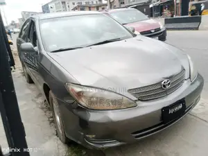 Toyota Camry 2003 Gray