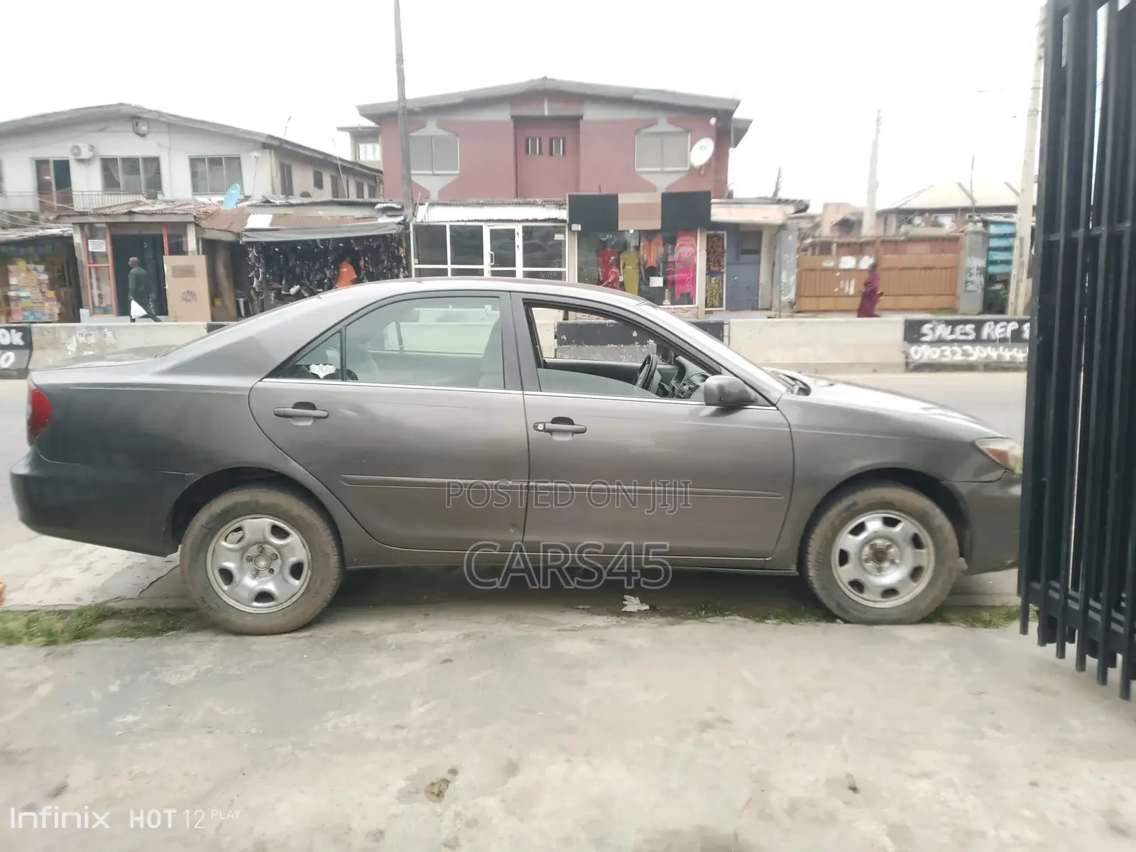 Toyota Camry 2003 Gray