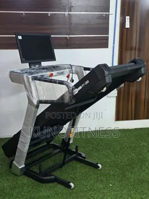 5Hp Commercial Treadmill ( Hd Screen With Console )