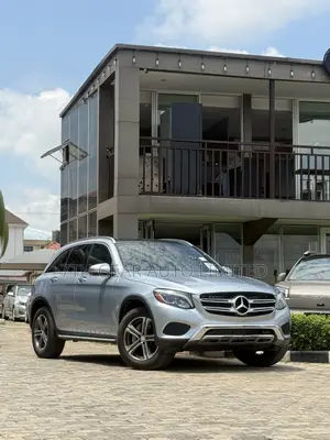 Mercedes-Benz GLC-Class 2018 Blue