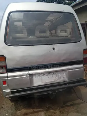 Mitsubishi L300 1998 Grey