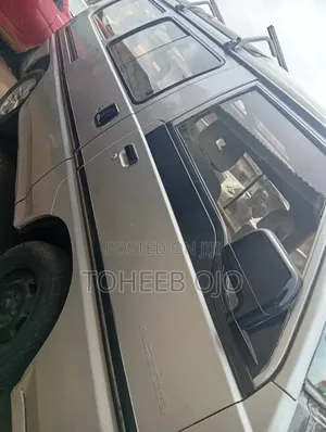 Mitsubishi L300 1998 Grey