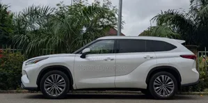 Toyota Highlander Platinum 2021 White