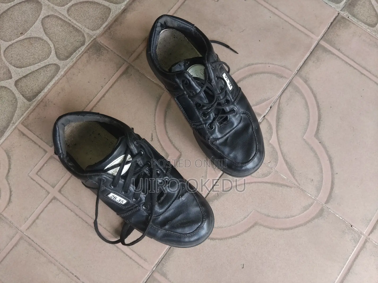 Unisex Sneakers