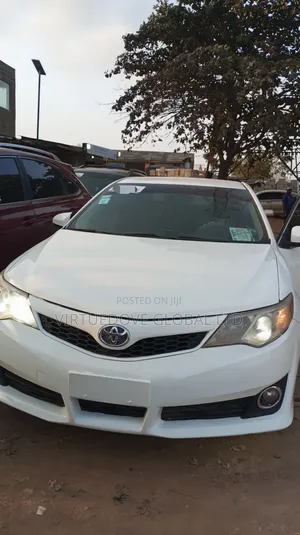 Toyota Camry 2012 White