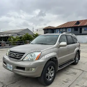 Lexus GX 470 2007 Gold