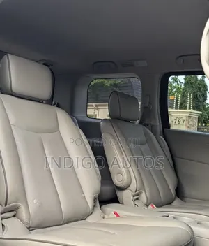 Nissan Quest SV 4dr Minivan (3.5L 6cyl CVT) 2015 Black
