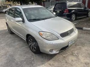 Toyota Matrix 2004 Silver