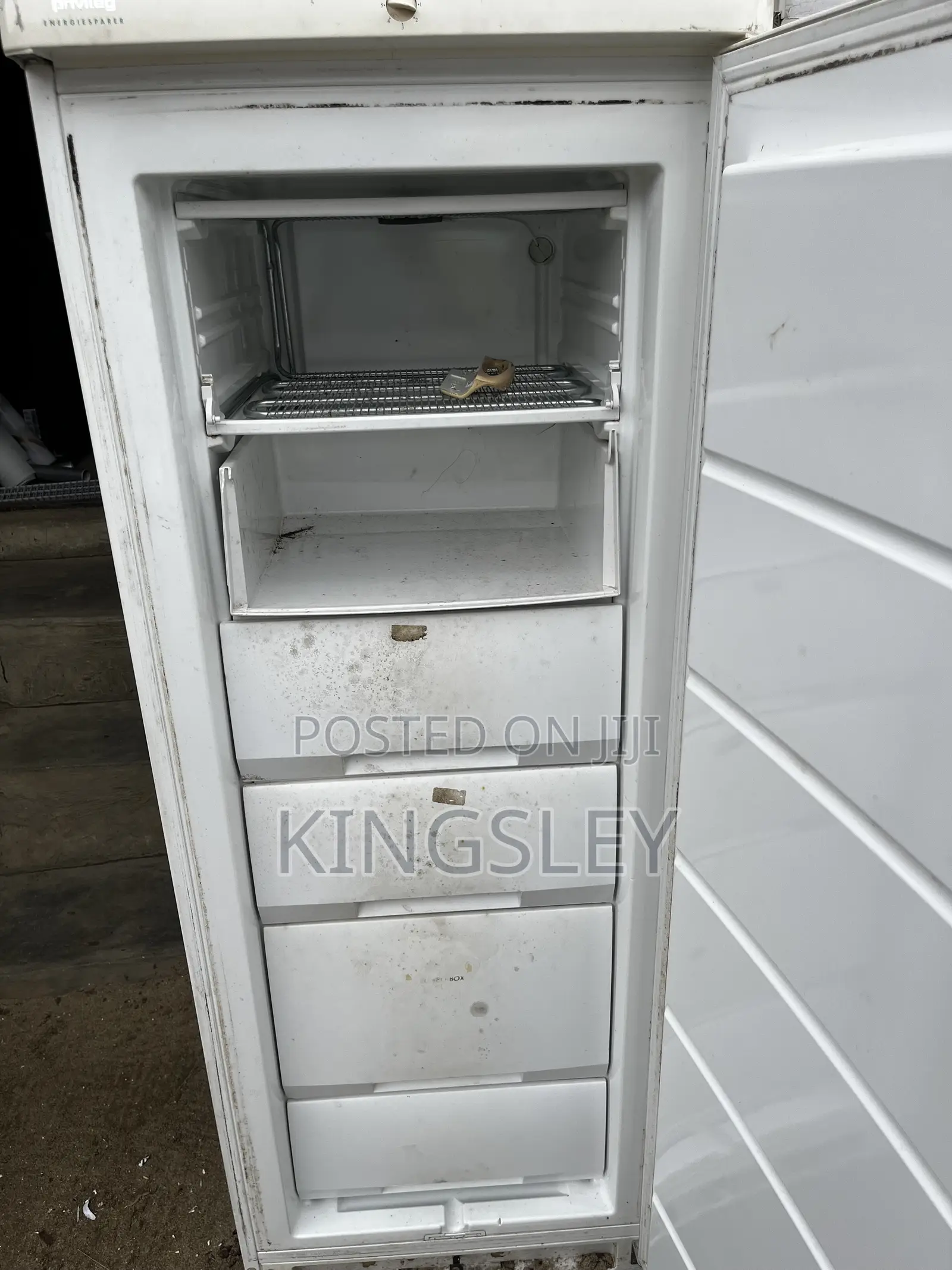 Whirlpool Standing Freezer