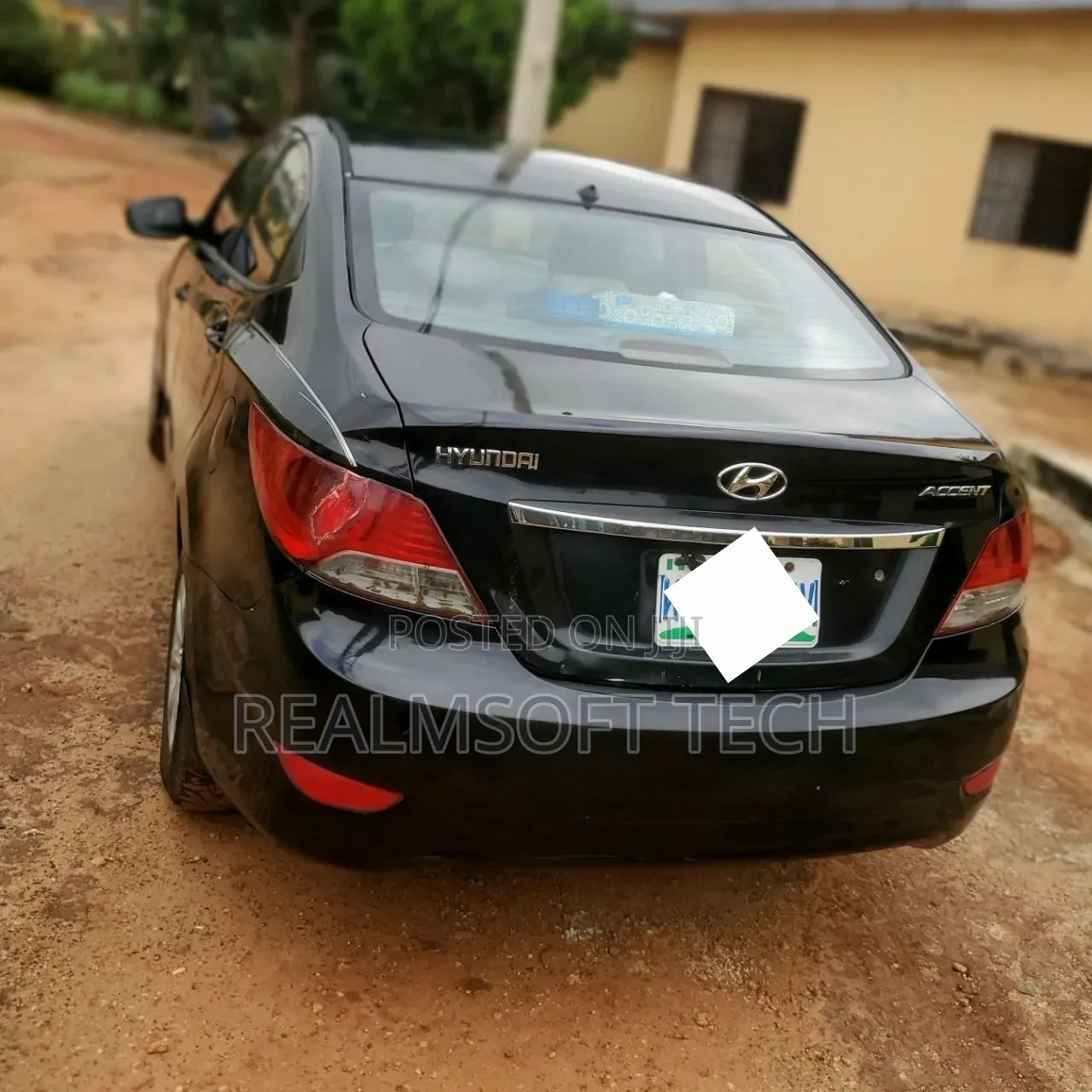 Hyundai Accent GLS 2012 Black