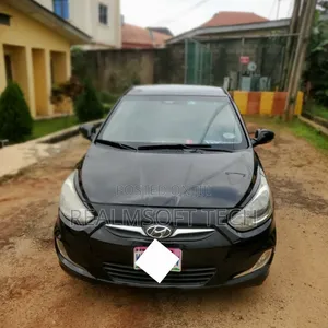 Hyundai Accent GLS 2012 Black